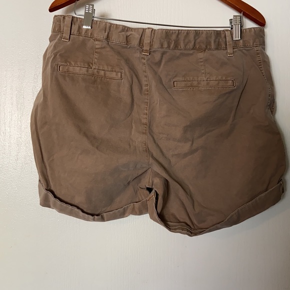 Shorts - Picture 2 of 2